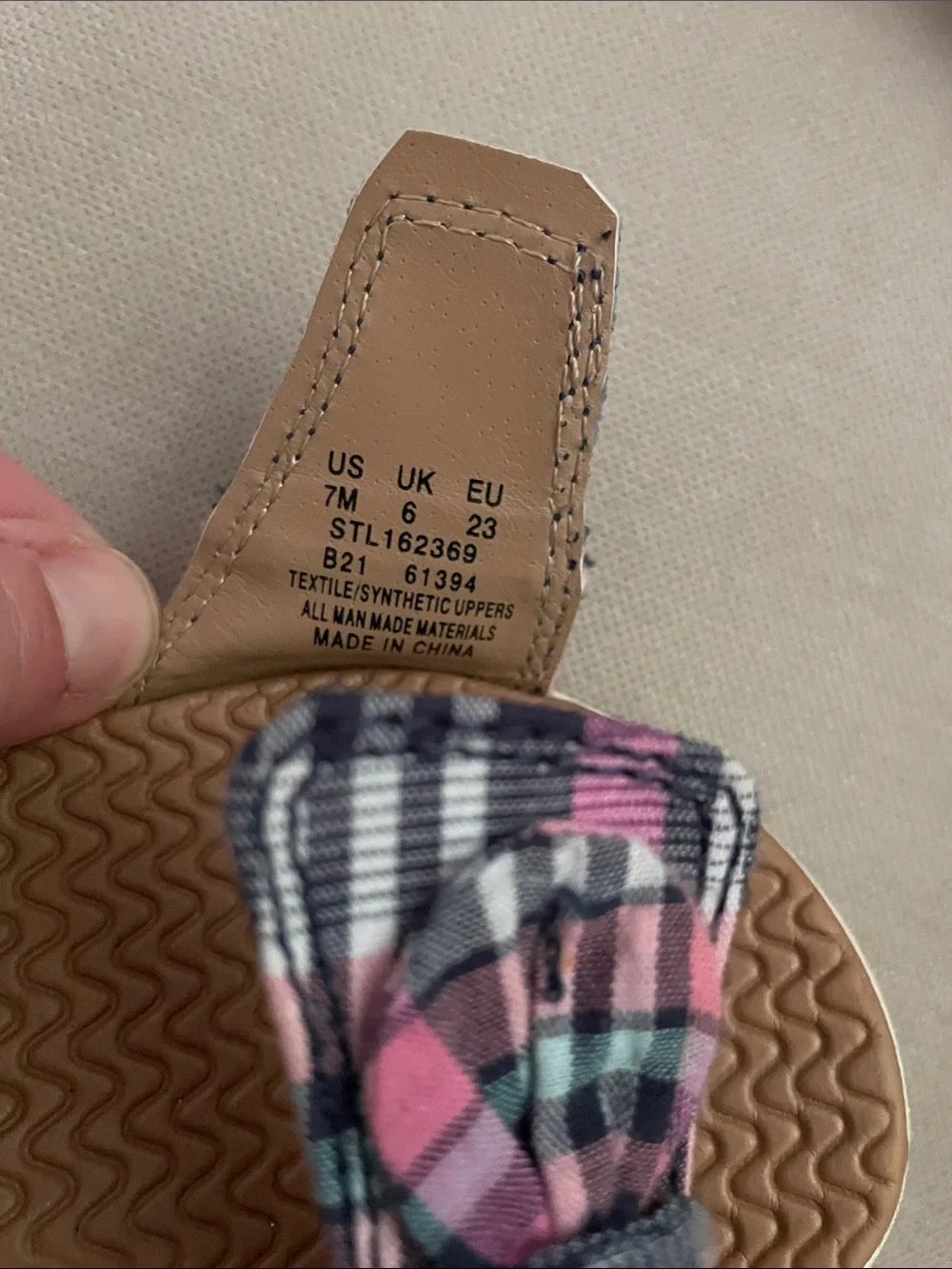 Sperry toddler sandals sz7
